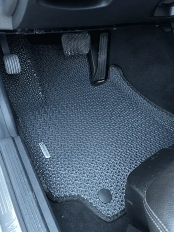 3D EVA koberce pro Mercedes šedá kapka s černým lemem